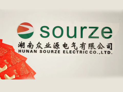 端午臨中夏，時清日復長